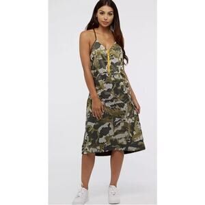 NIKE Womens Sportswear Camo Woven Street Tunic Dress Olive 932367-072 Medium NEW